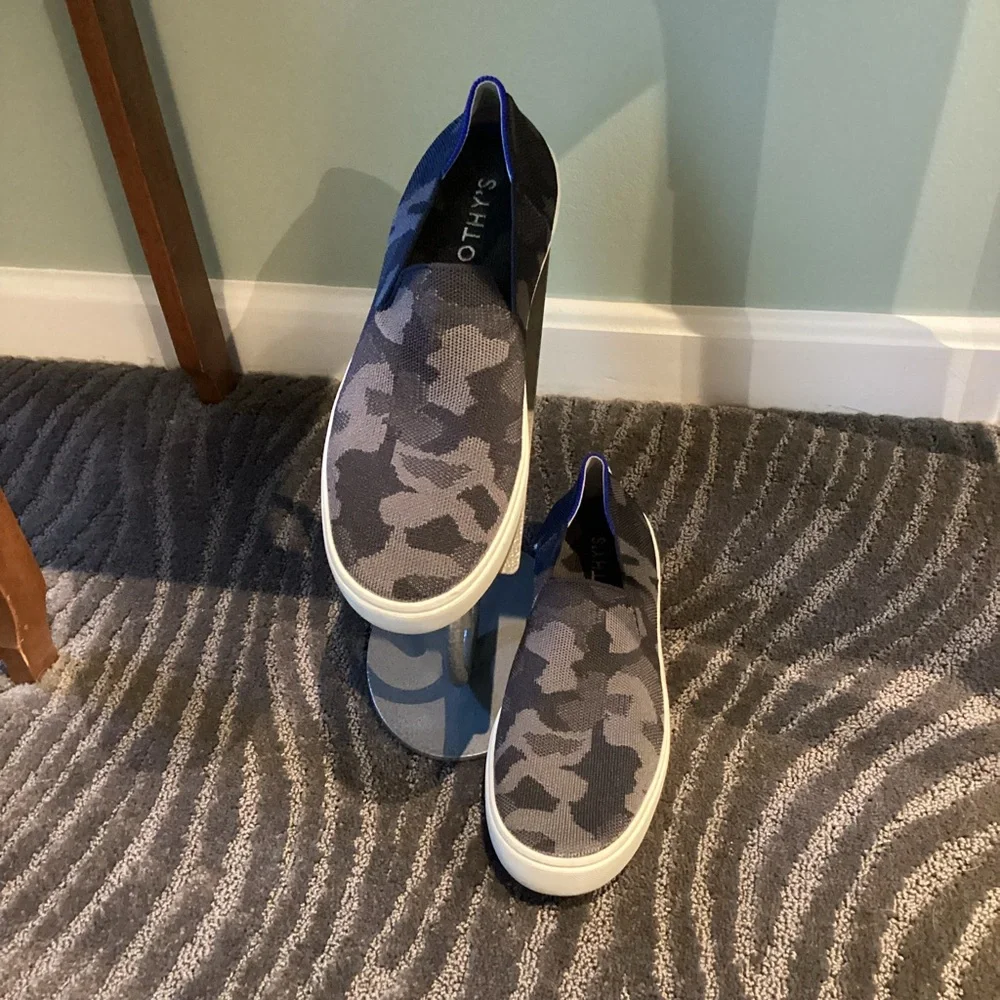 Rothy's Black and Gray Camouflage Original Slip On Sneaker Loafers - Like New! - Picture 2 of 10